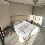 Appartement Calme, Proche De Toutes Commodites